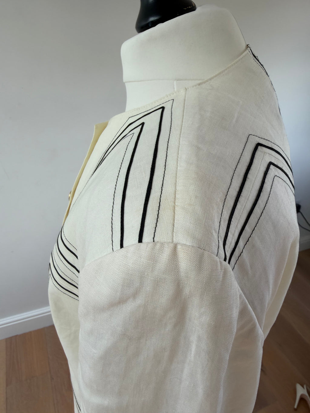 White Linen Blazer Women | Vintage Louis Féraud