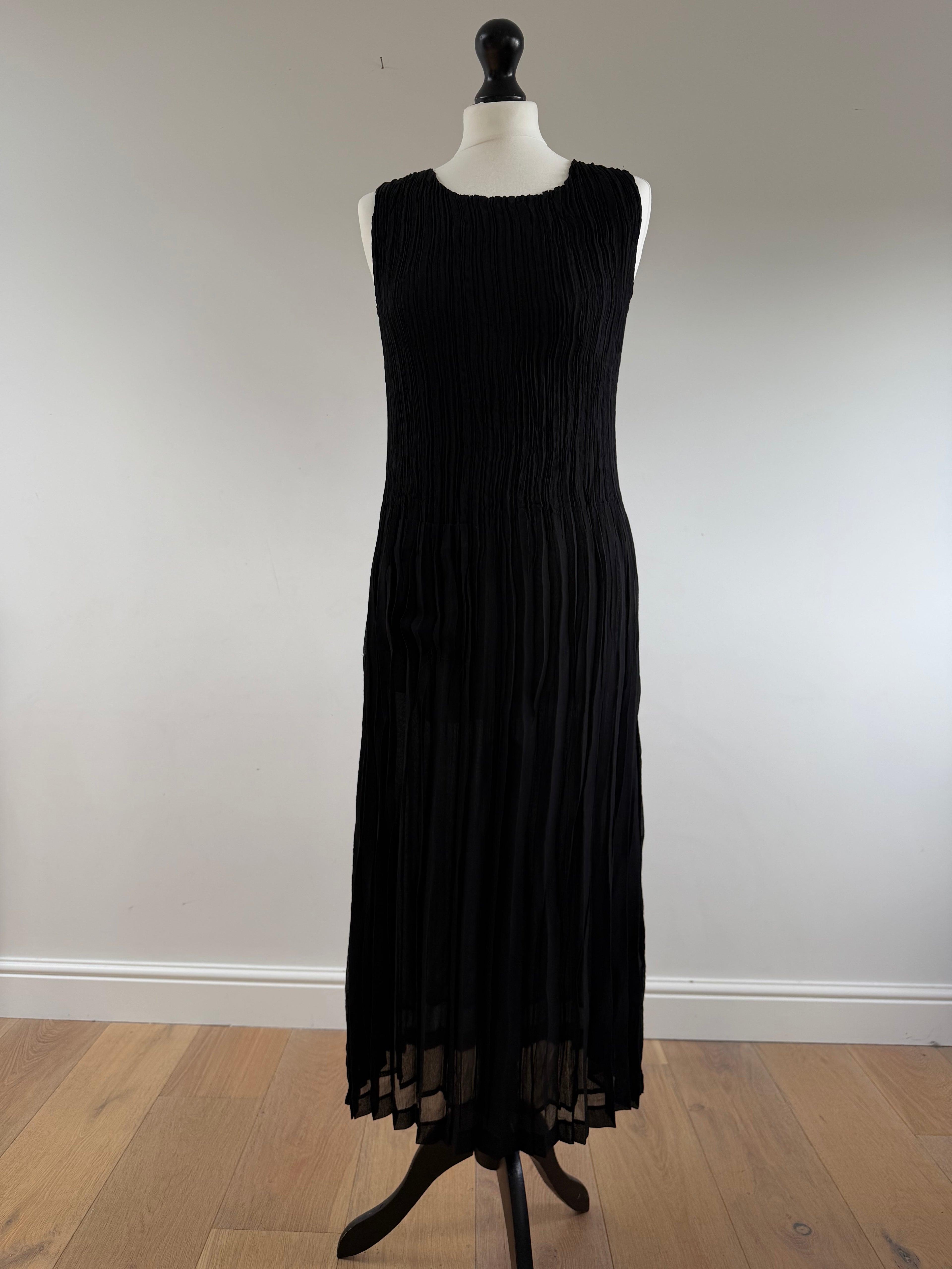 Pleated Maxi Dress Black