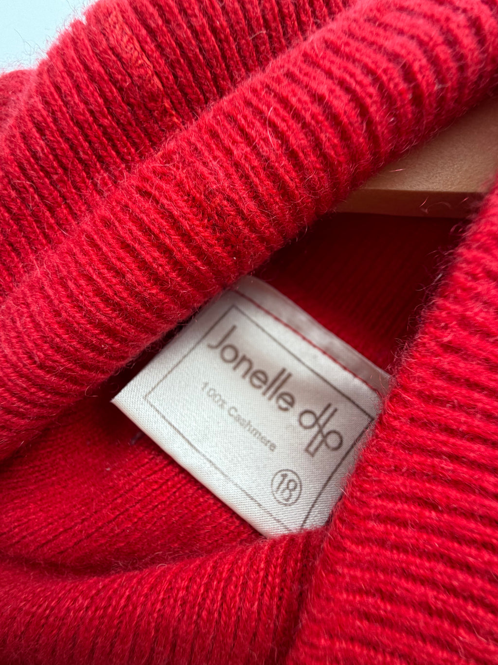 Cashmere Roll Neck