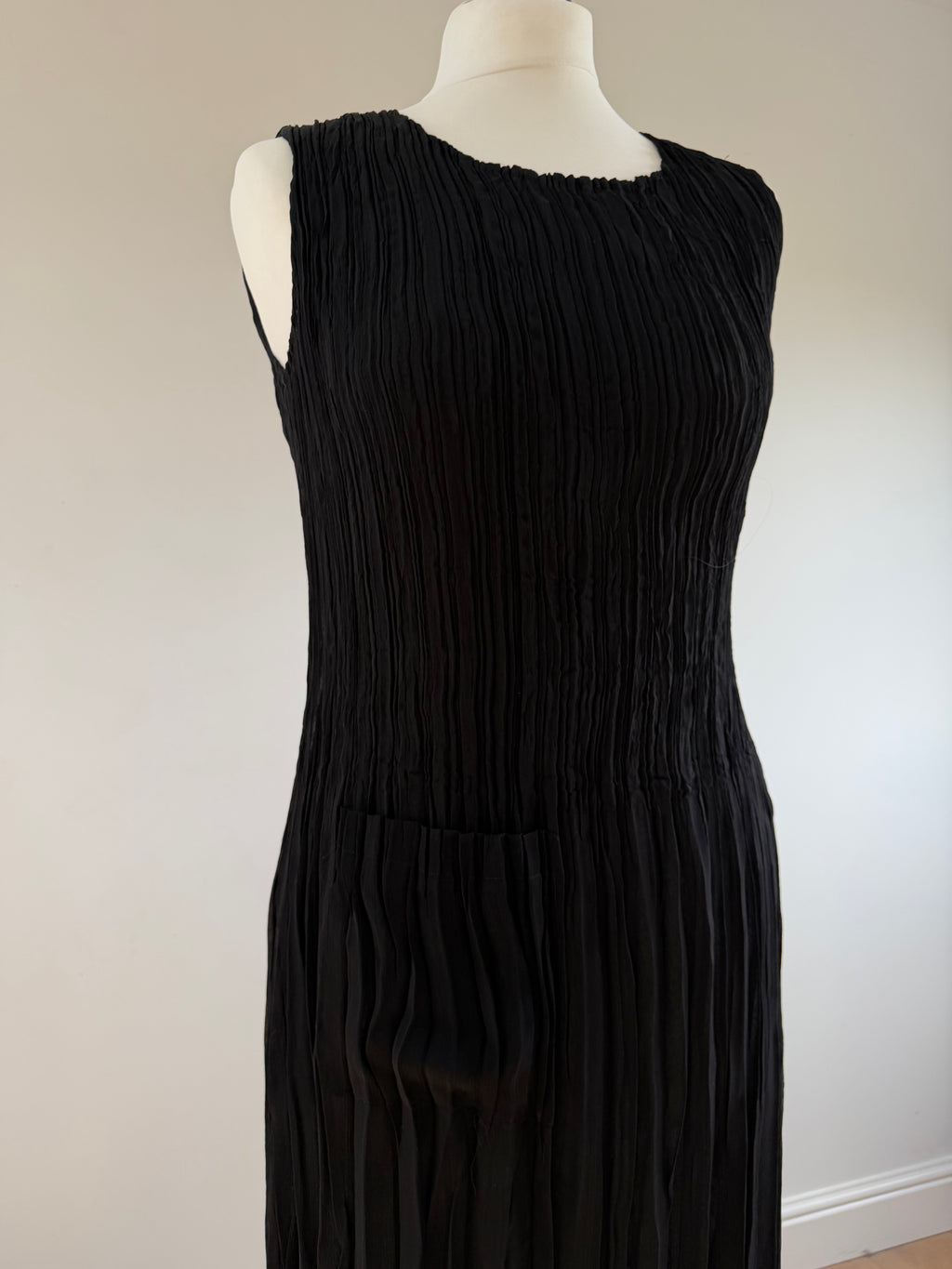 Pleated Maxi Dress Black